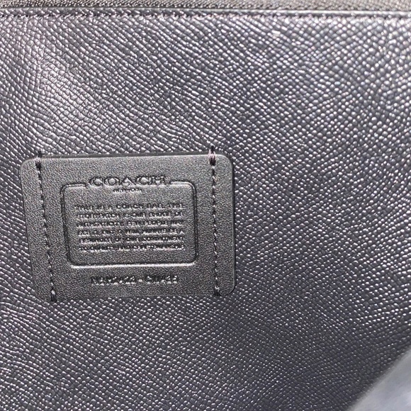 Coach Mollie Tote Bag 25 With Heart Bolt Print - Picture 13 of 13